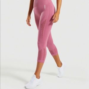 Mauve Pink Cropped Leggings size S/xS — GymShark